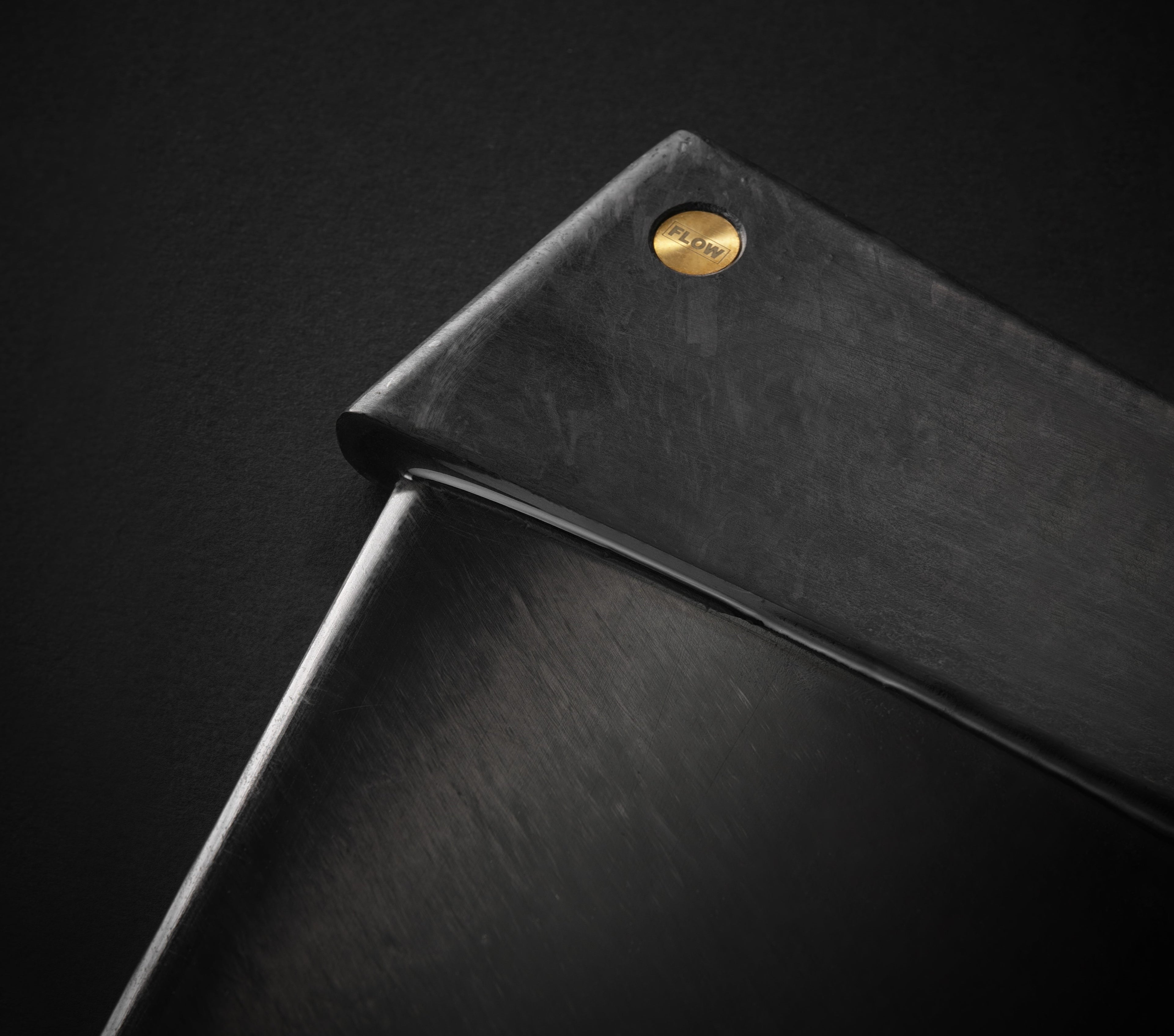 Deep tuttle carbon fin head